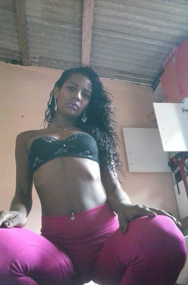 Miranda Moni #4ry3L3Rb