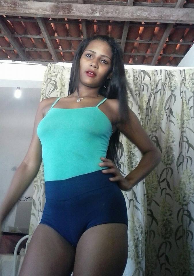 Miranda Moni #mVCLThtw