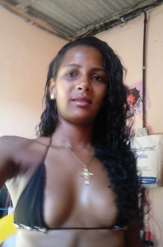 Miranda Moni #ukyFT09C