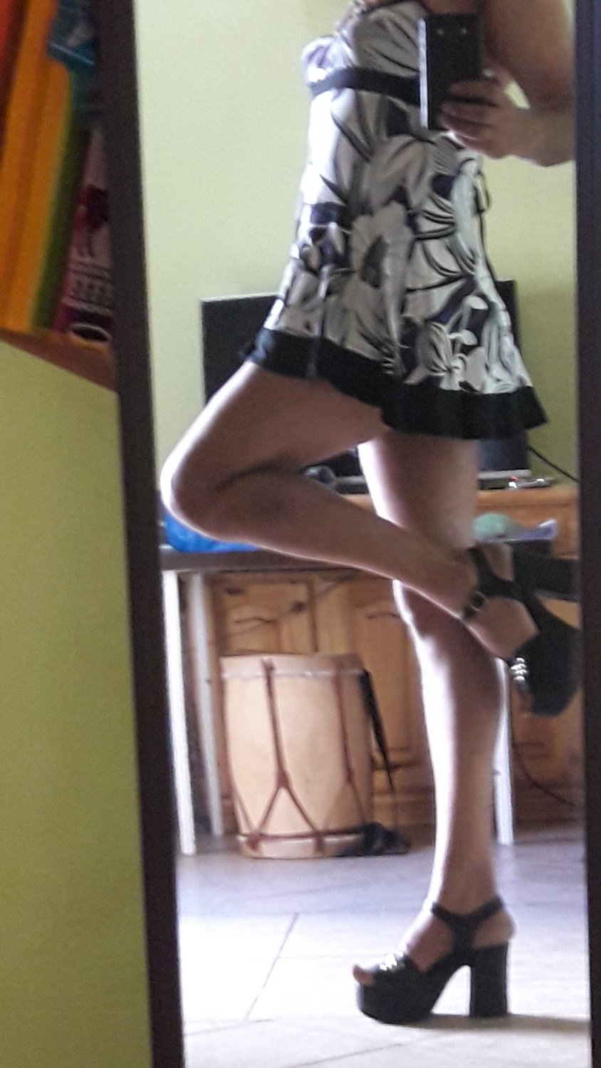 Busco un tipo bien maricón para tocarnos, chuparnos y cogernos. Besarnos no porque eso es de putos #HFModZD7