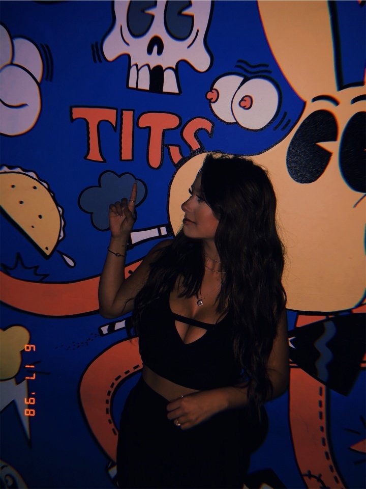 CH3YENNE The Busty Brunette #CJFjM2iX