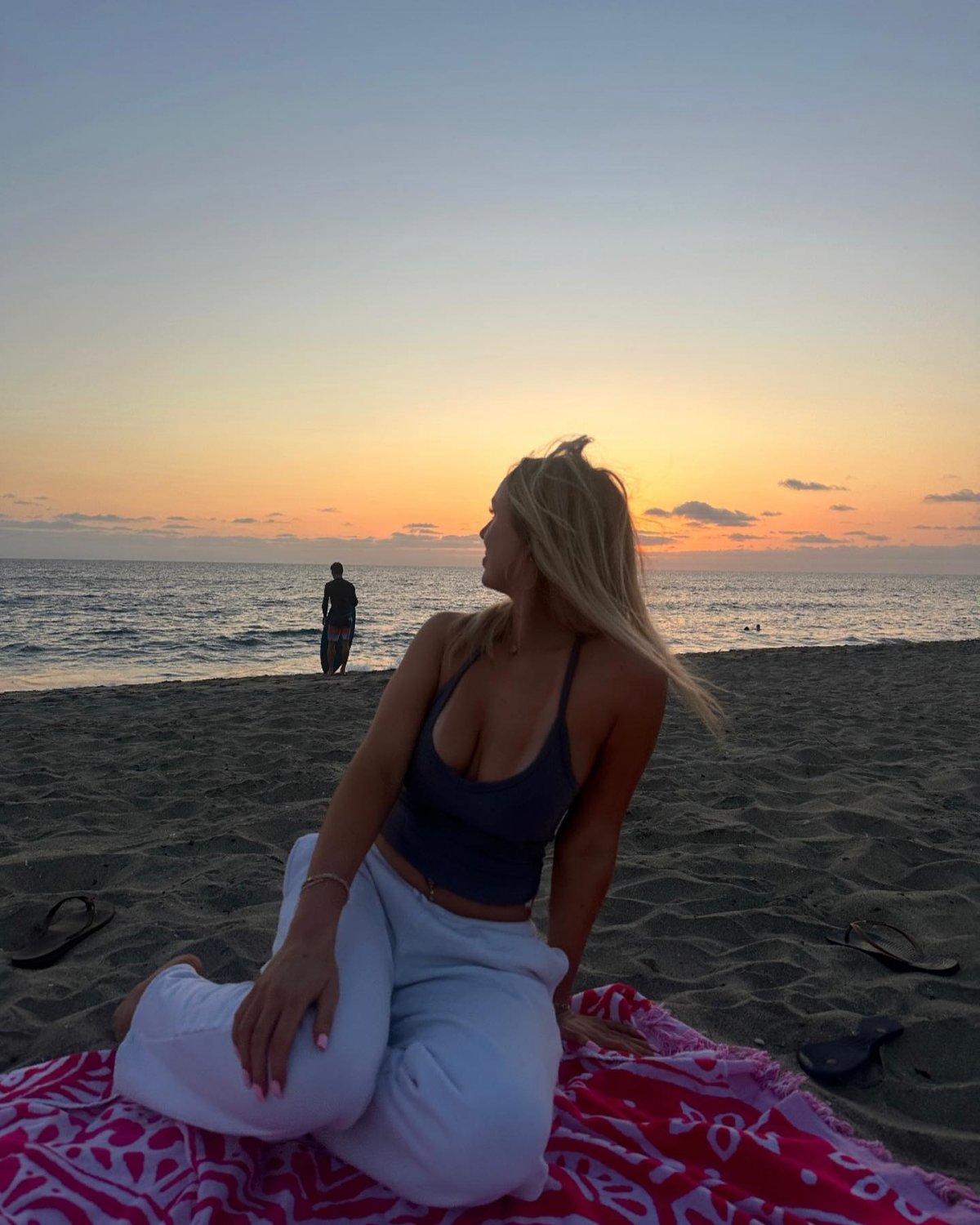 Sexy big tit blonde teen Carly #WZ7sZdwd