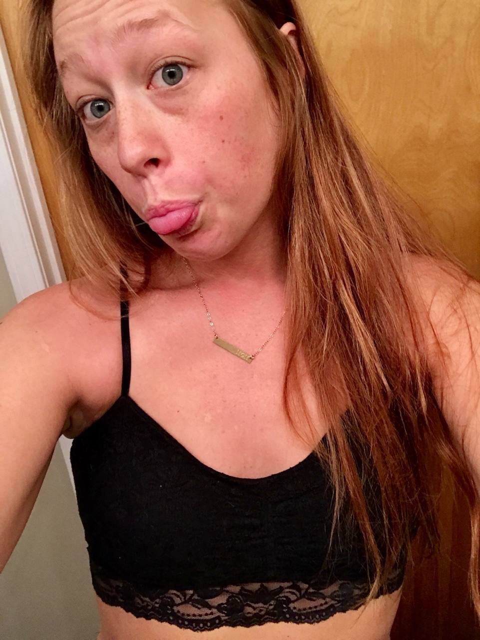 Amateur hotwife webslut Kenzie exposed by cuck #ufhDfjdr